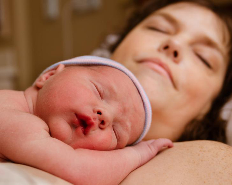 Cẩm Nang Chăm Sóc Mẹ Bầu Sau Sinh An Toàn, Mẹ Khỏe Bé Ngoan